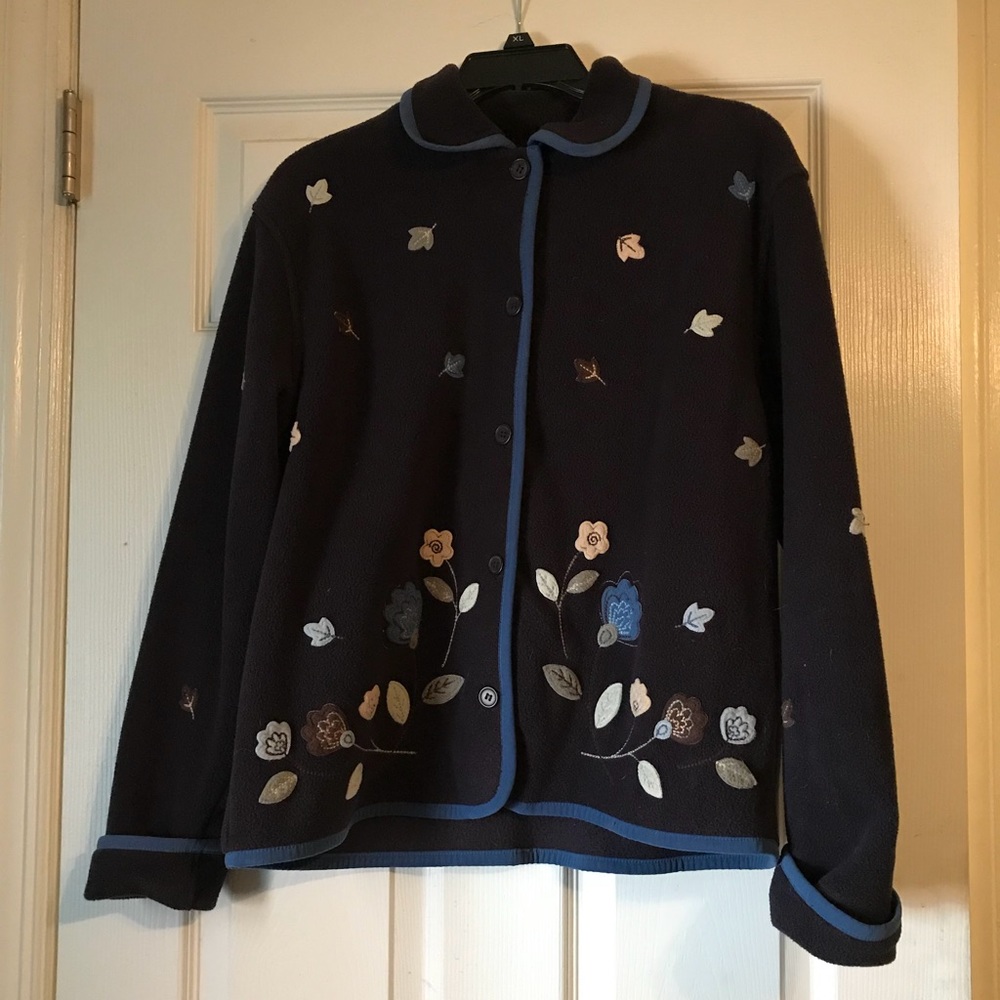 Medium Sweater Fall Flowers & Leaves Cozy & Comfy!